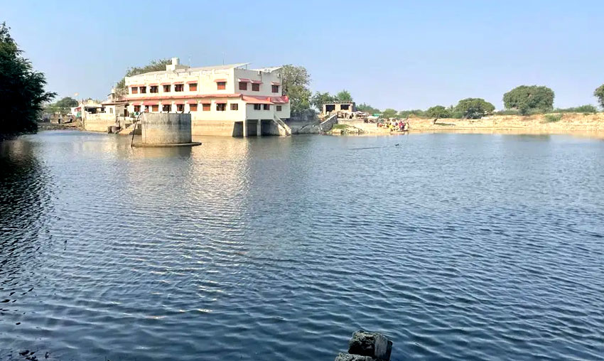 gopi-talav-dwarka